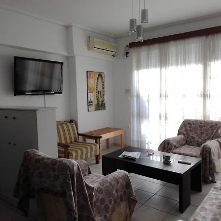 Suite Home Athena Bagian luar foto