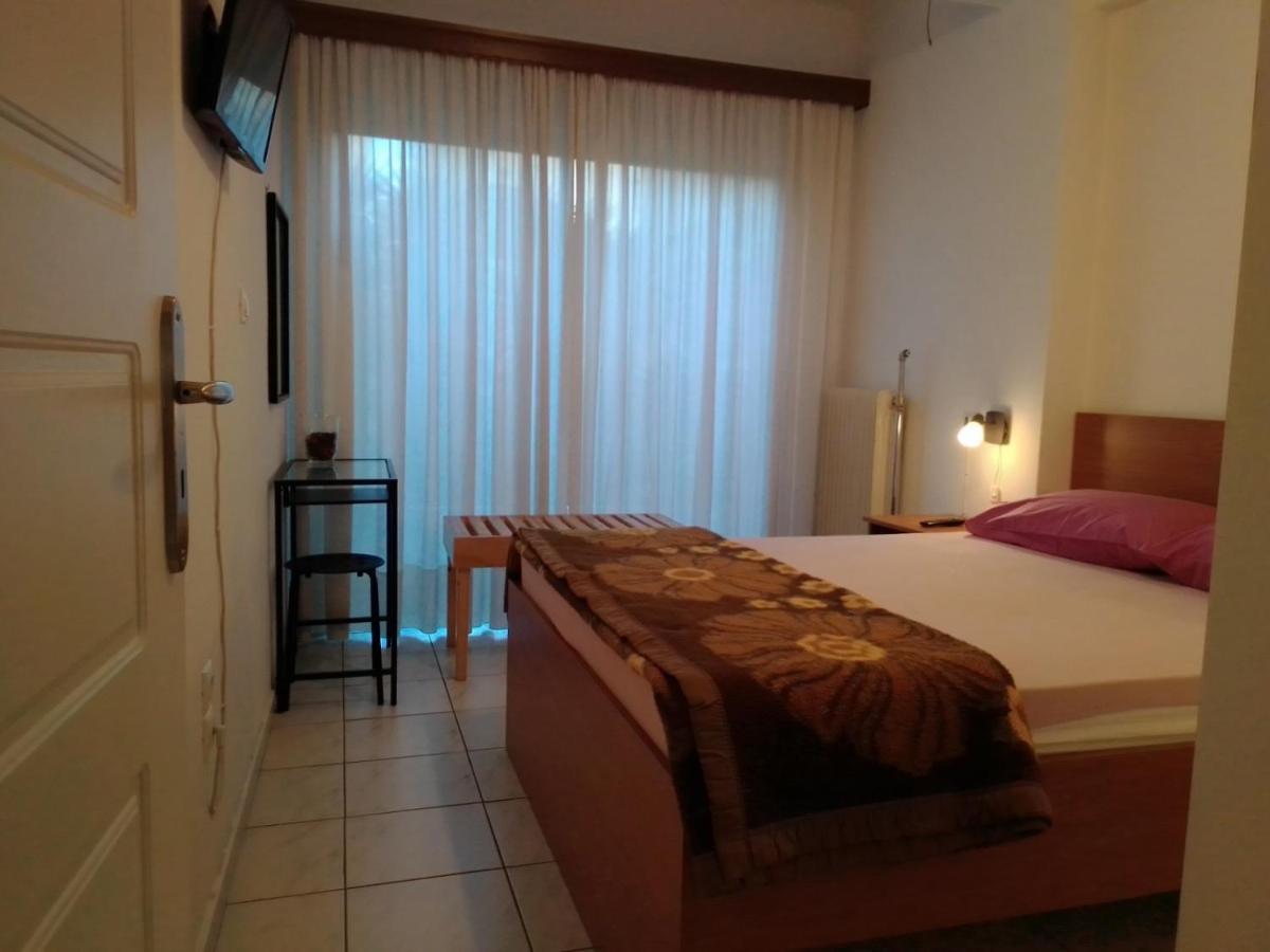 Suite Home Athena Bagian luar foto